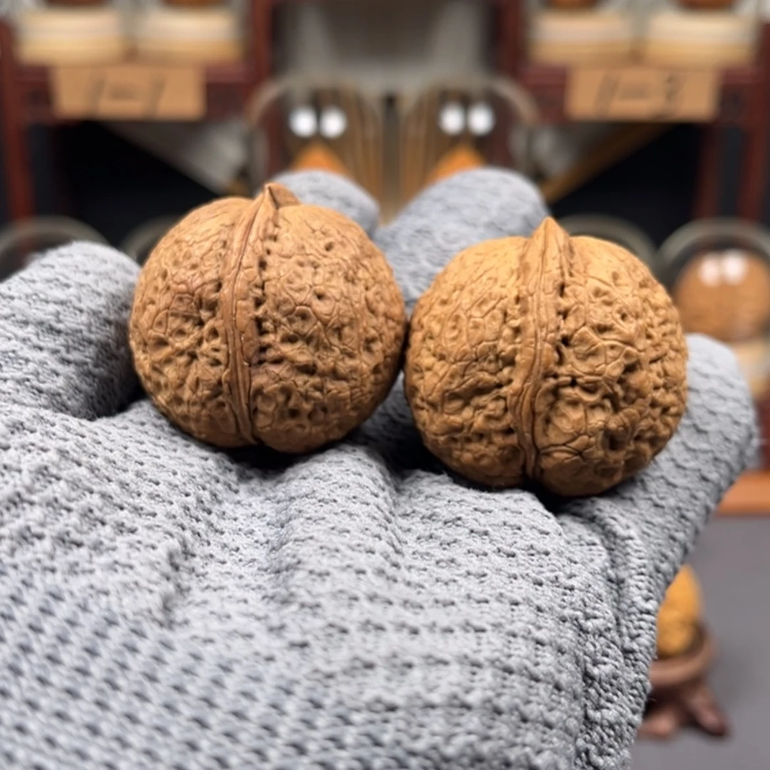 【闪购商品】文玩核桃把件40尺寸铁锤