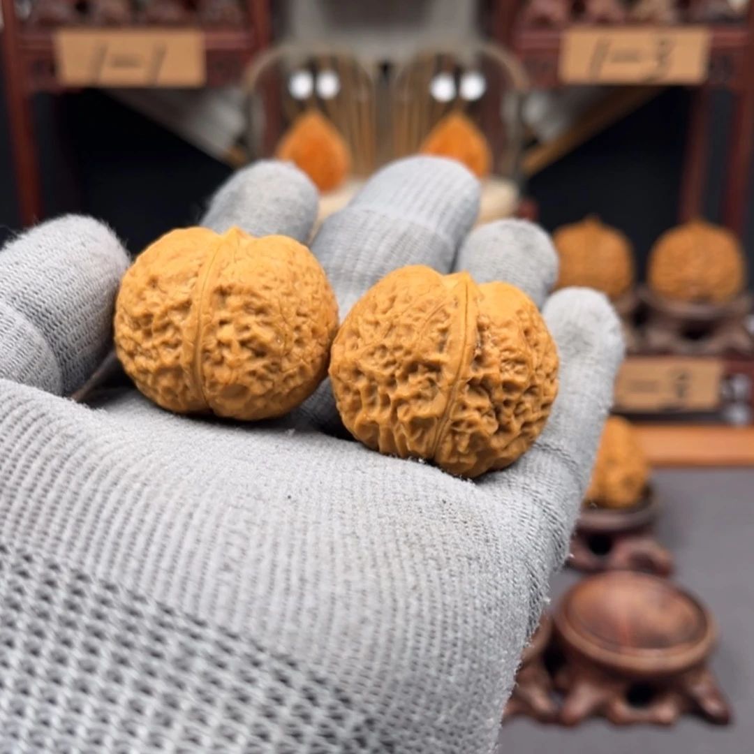 【闪购商品】文玩核桃把件36.5尺寸闷尖元宝