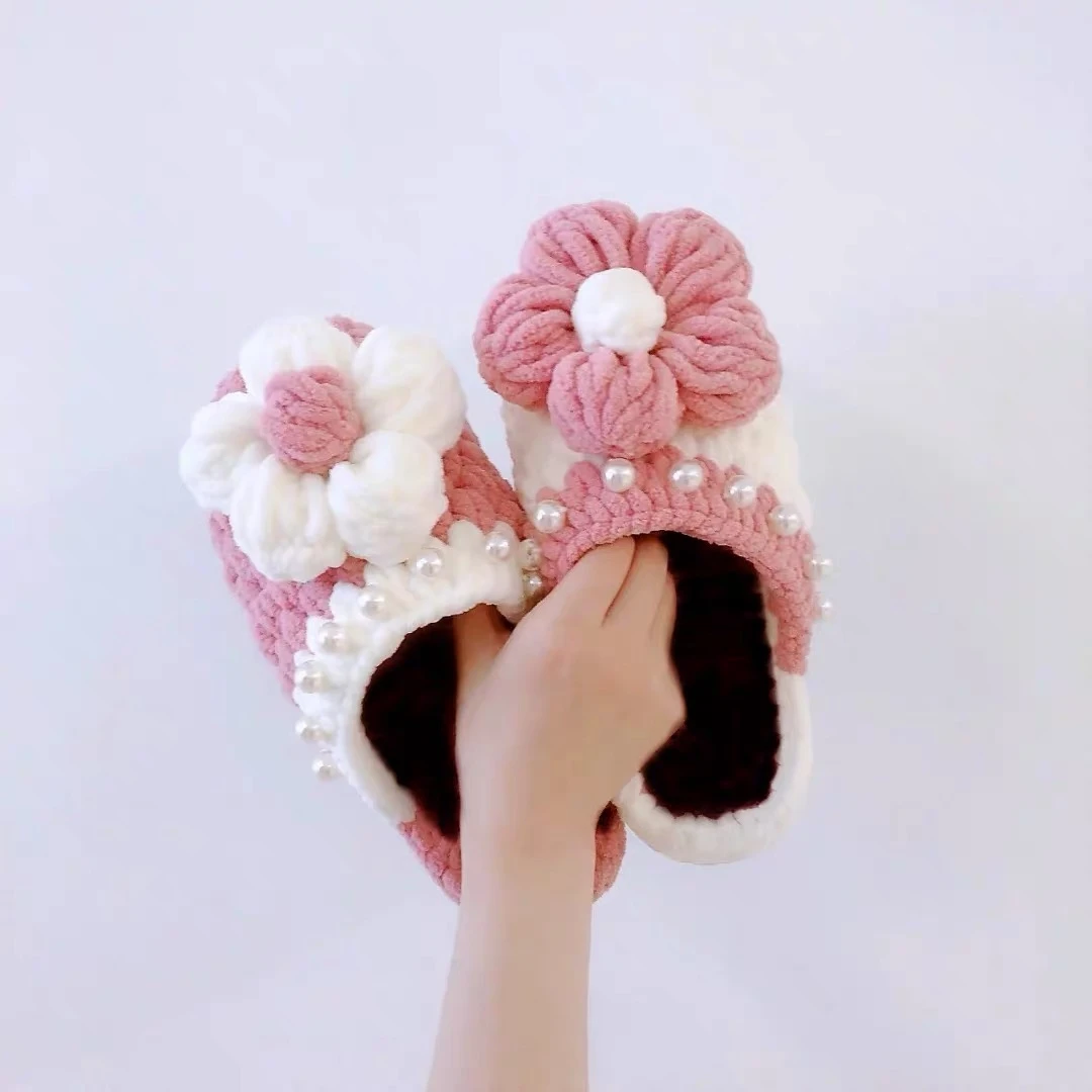 diy新款泡芙花拖鞋手工拖鞋材料包钩针毛线鸳鸯泡芙花加绒防滑底