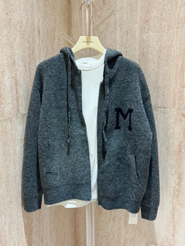 清货字母拉链开衫毛衣（不退换）