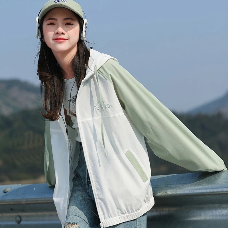 女大童防晒衣2023新款夏季薄款连帽外套透气宽松女孩洋气儿童韩版