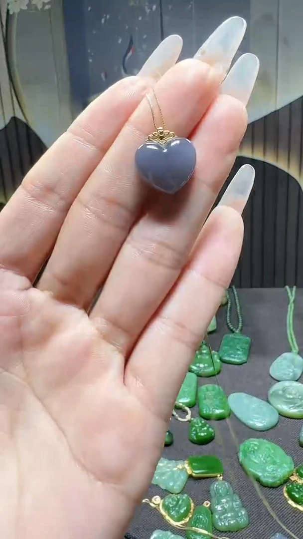 【闪购商品】和田玉吊坠(不含链)18K金镶嵌1