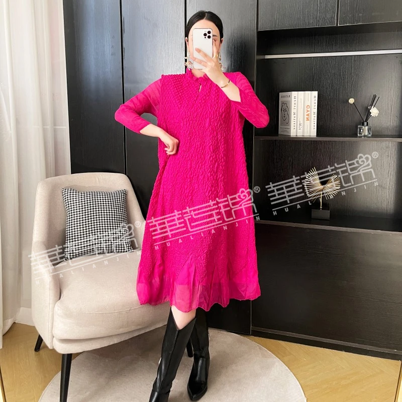 【云裳】秋冬新款重工刺绣褶皱衣服大码高贵气质出游穿搭女装连衣裙