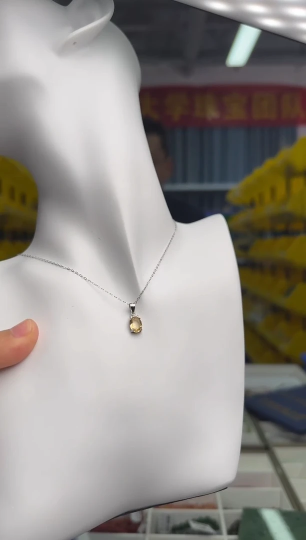 【闪购商品】水晶项链银S925镶嵌D约6X8mm椭圆切割黄水晶三吊坠