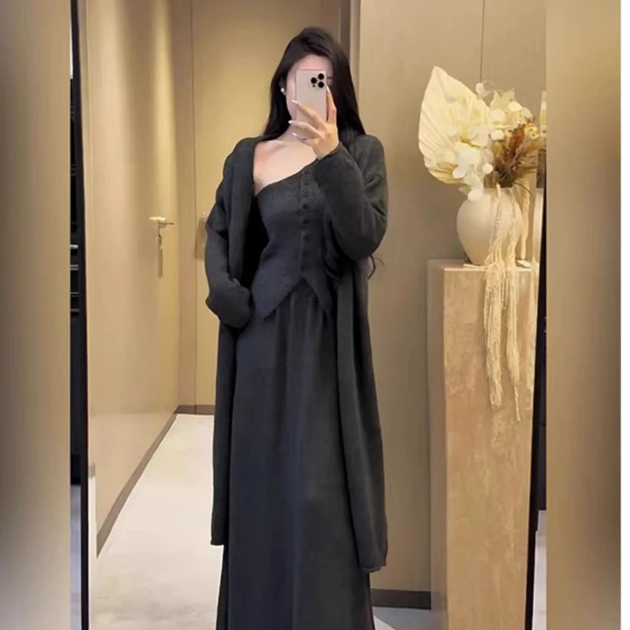 针织套装女秋冬慵懒风中长款毛衣开衫外套抹胸背心半身裙三件套