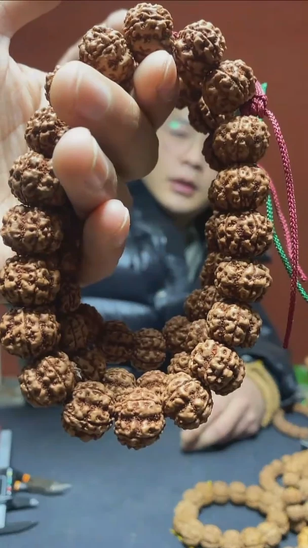 【闪购商品】金刚菩提手串帝王花原生态