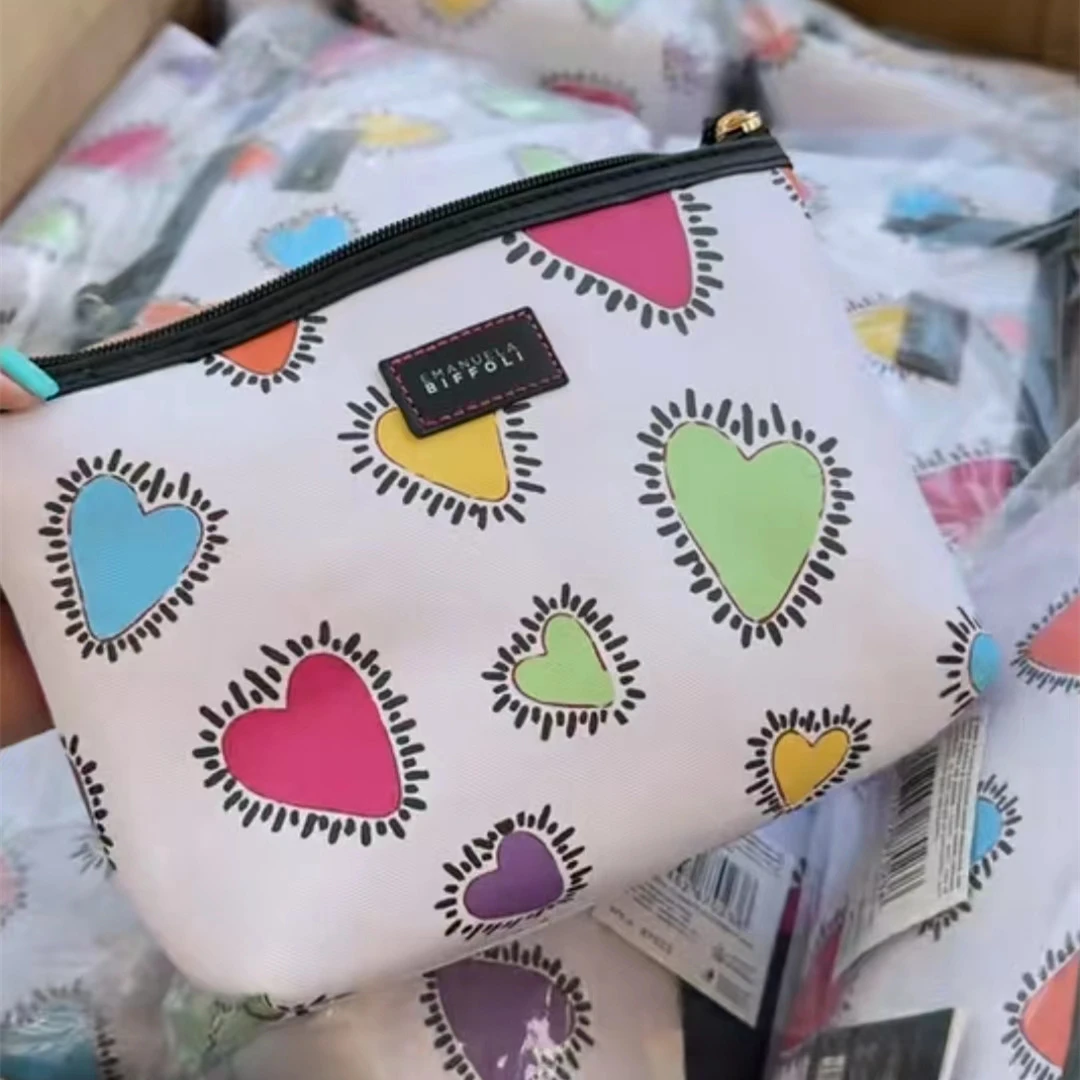 4月1号一101号 爱心化妆包