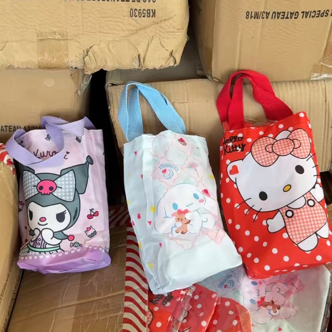 4月25号 发3个！可可爱爱卡通圆桶收纳袋杯套23X20CM