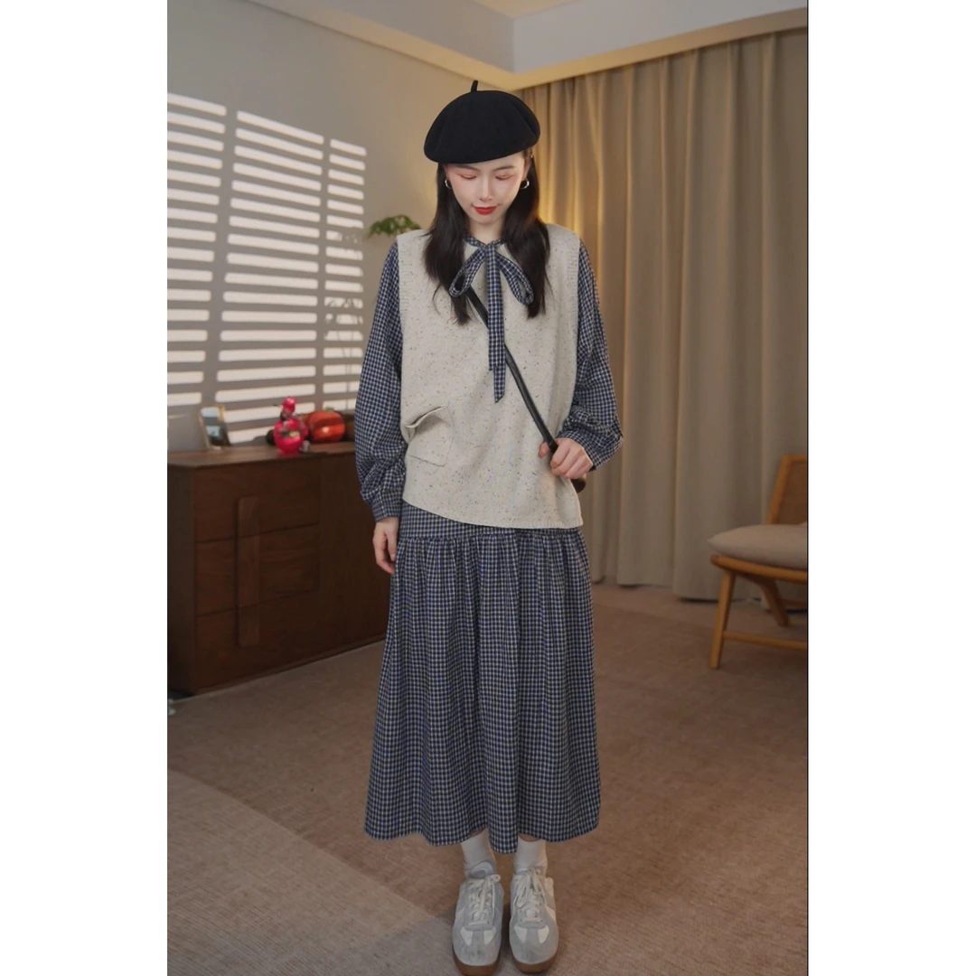 圆圆【秘密盒子】格纹文艺气质系带半开扣圆领长款连衣裙 YY 9160
