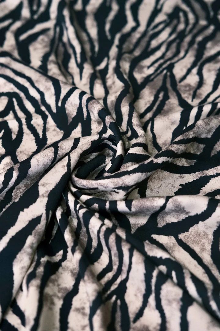 【贡缎斑马纹.贡缎棉】新款斑马纹花贡缎棉绵绸
