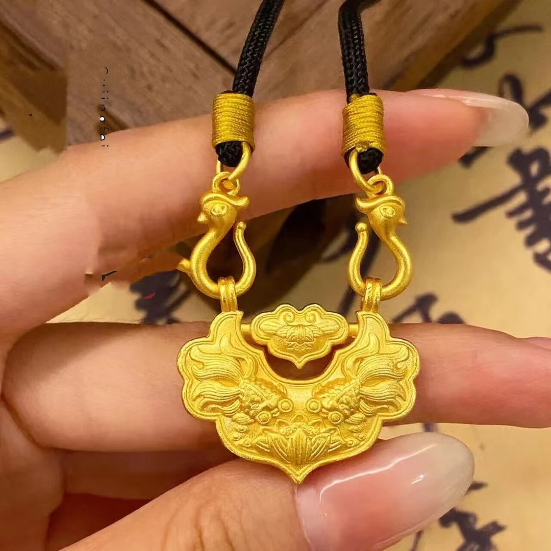 新中式国风传承古法精致锦鲤花牌吊坠（带精编绳子）