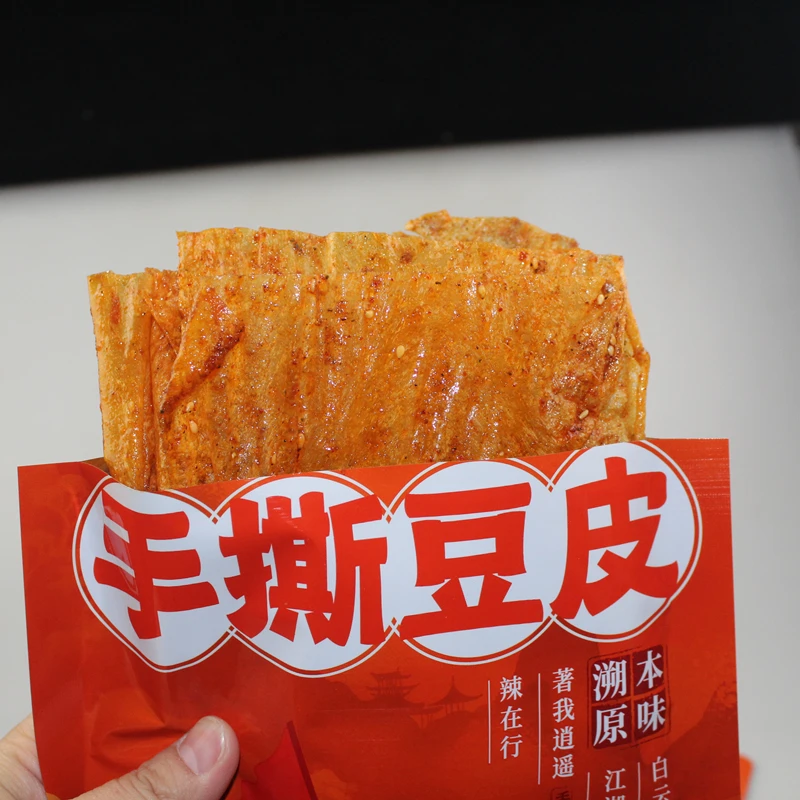 卫道萍乡辣片手撕豆皮麻辣解馋零食平江大辣片儿时辣条经典香辣味