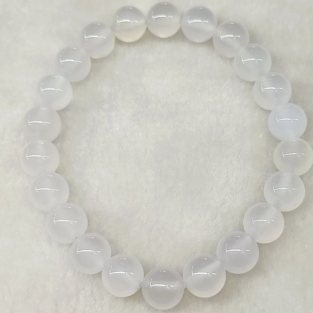 天然白冰玛瑙女款8毫米园珠时尚手链