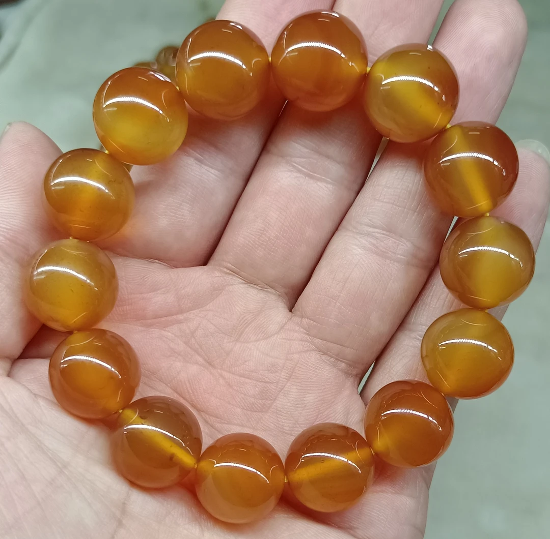 天然玛瑙16毫米男款手串，随机发一窜