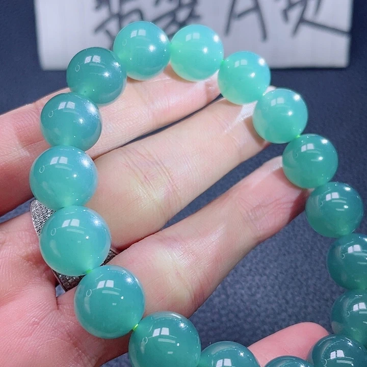 翡翠颈饰未镶嵌999999999