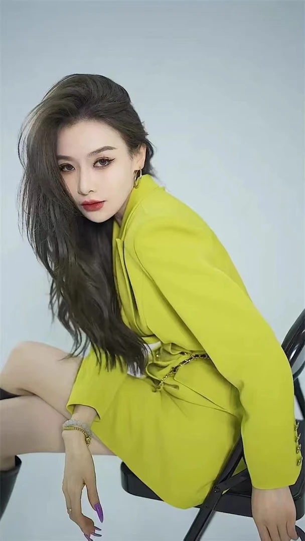 C13女士秋冬季净版高品质显瘦风衣外套