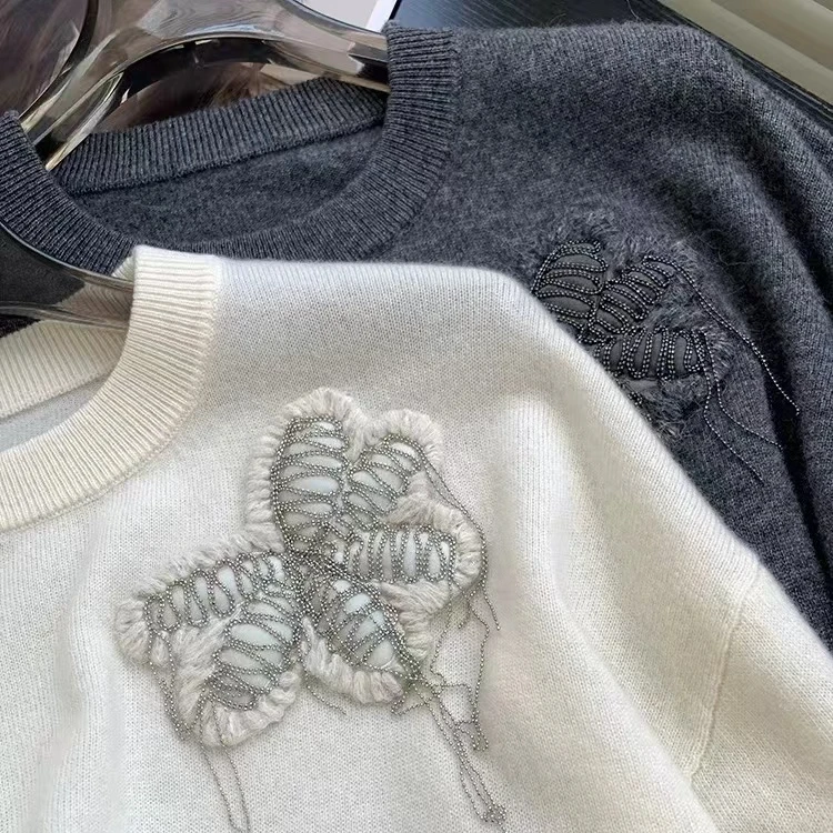 【BC】早秋新款24圆领花朵刺绣饰章链条流苏宽松休闲毛衣2967-175