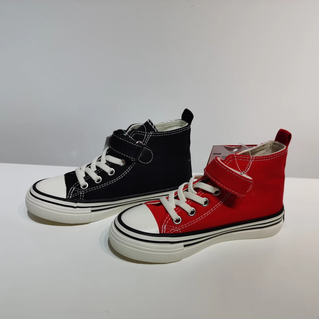 儿童舒适皮面板鞋1625