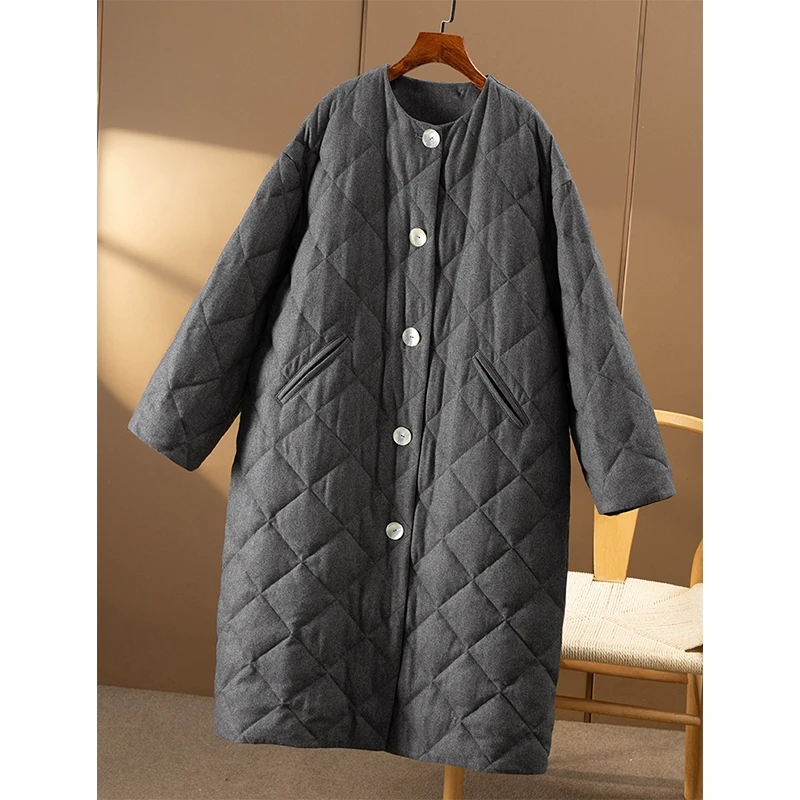 春天家 低奢格调 法G羊毛呢菱格绗缝圆领90鹅绒中长羽绒服女6V33