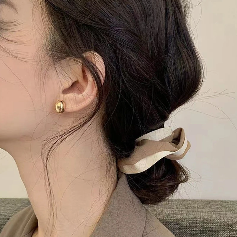 网红金银豆豆耳钉时尚简约金属耳环女2023年新款潮高级感百搭耳饰