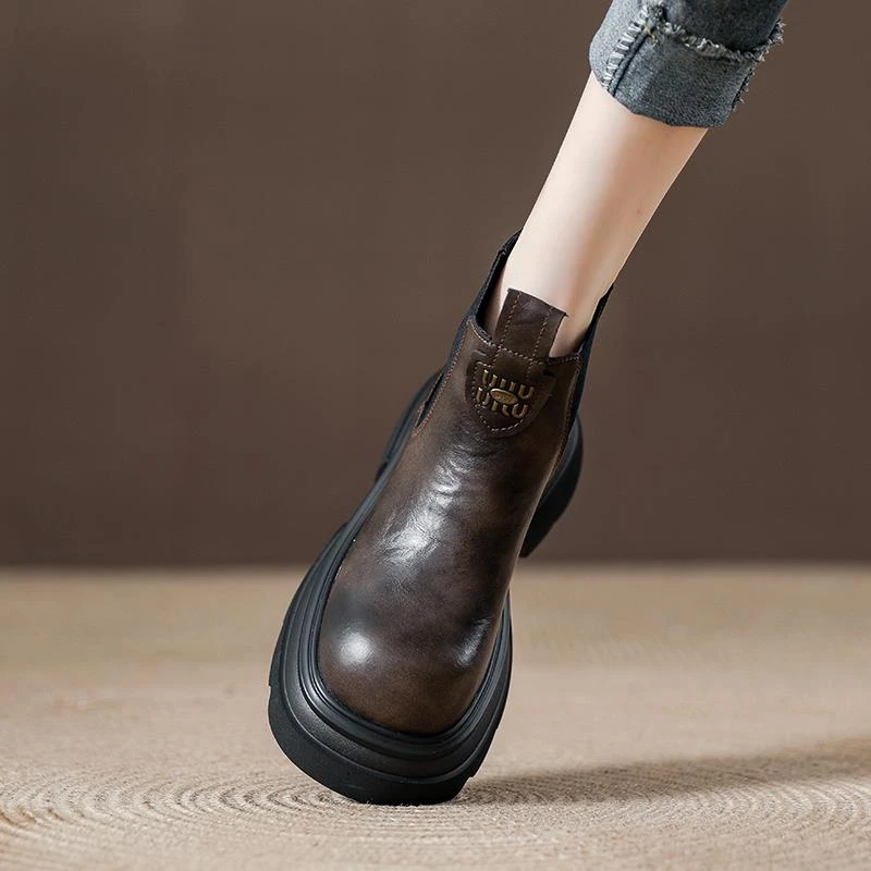 英伦风马丁靴女复古厚底增高切尔西靴2024秋季新款烟筒靴女士短靴