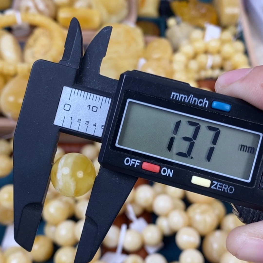 【闪购商品】琥珀裸石未镶嵌