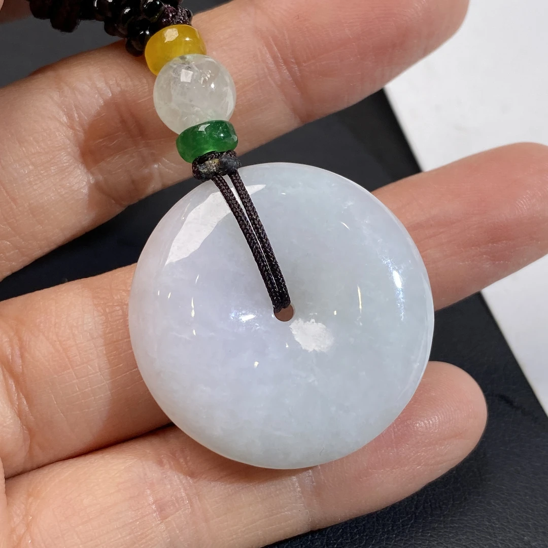 特价 糯种平安扣翡翠吊坠 种老水润 上身大气