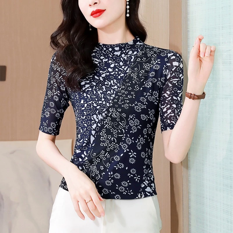 【粉丝专属】2025夏秋中袖T恤女碎花洋气圆领小衫时尚显瘦印花上衣