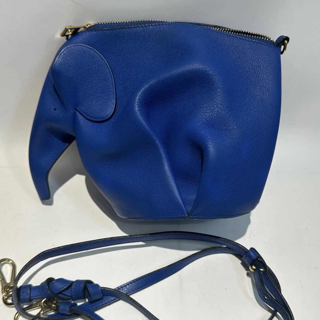 95新 LOEWE/罗意威 8855357/KIKIFIFI/小象单肩包