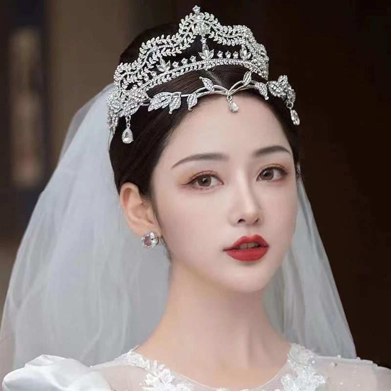 高级新娘头饰眉心坠王冠结婚礼订婚纱拍照成人礼发饰品水晶皇冠