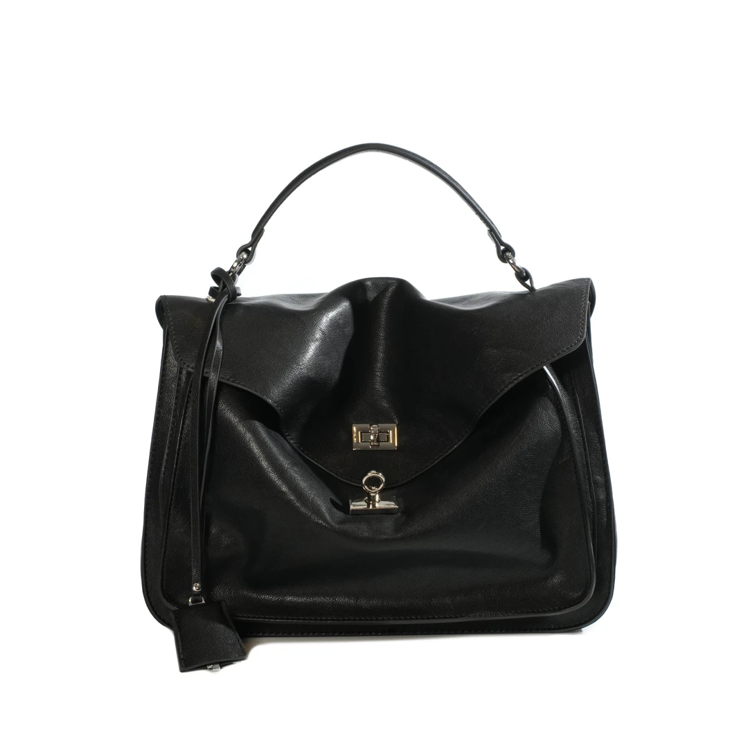 【点心专属】新款轻奢时尚设计款单肩斜跨包 BV3929