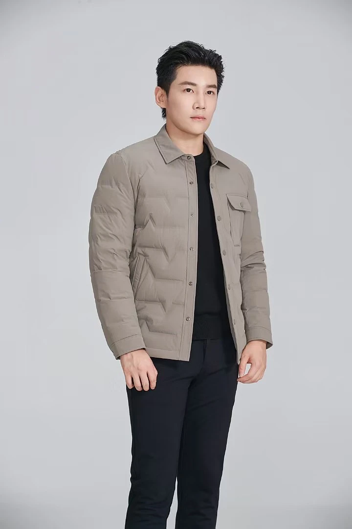 高端男装时尚轻薄休闲经典格纹保暖冬款外套羽绒服80070