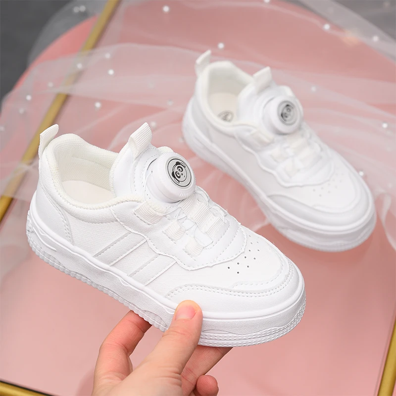 儿童板鞋小白鞋2025年秋季新款软底运动鞋中大童童鞋韩版单鞋男童