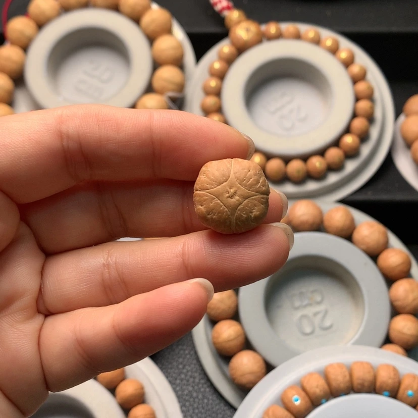 【闪购商品】凤眼菩提手串?*吒