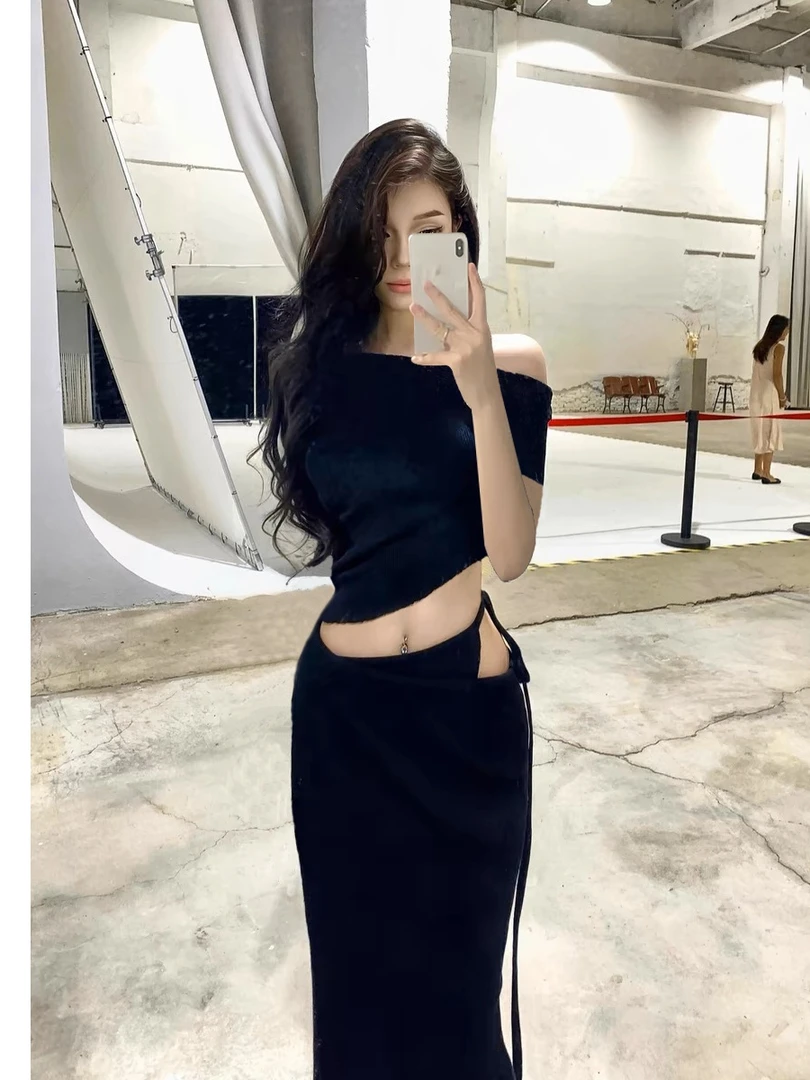 【KEKE】御姐轻熟风套装女春夏新辣妹一字肩长袖上衣包臀长裙灰色