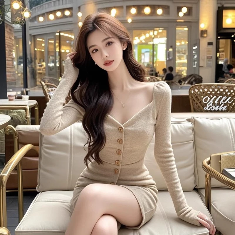 【KEKE】法式名媛风V领单排纽扣长袖连衣裙女气质收腰显瘦包臀短裙