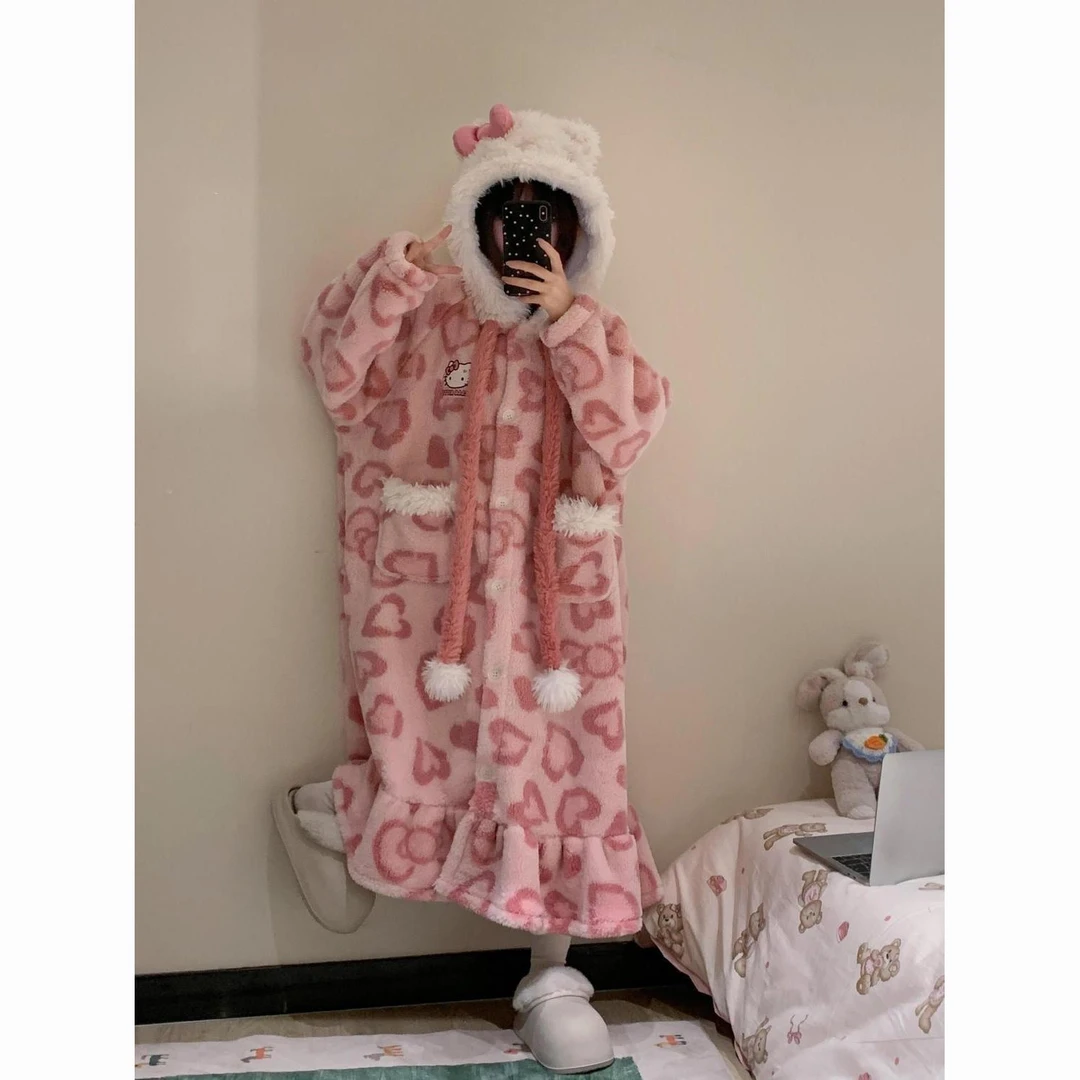 kt猫睡衣女套装秋冬季珊瑚绒新款甜美卡通毛绒加厚连帽睡袍家居服