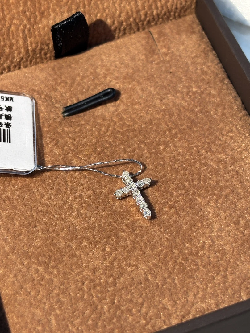 【千盟珠宝】重金 迷你30分十字架吊坠（不含链）