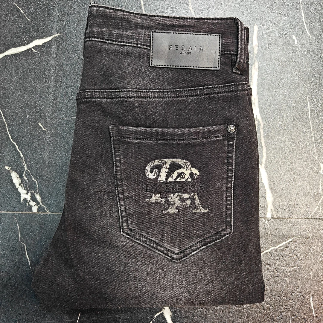 欧货潮牌轻奢潮流黑灰色百搭时尚男士秋冬微小脚弹力经典牛仔