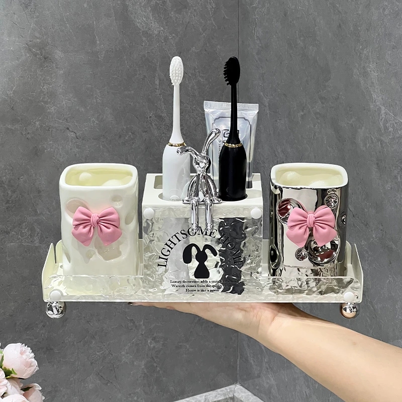 轻奢洗漱杯套装电动牙刷置物架漱口杯牙膏牙具情侣卫生间遬口牙杯