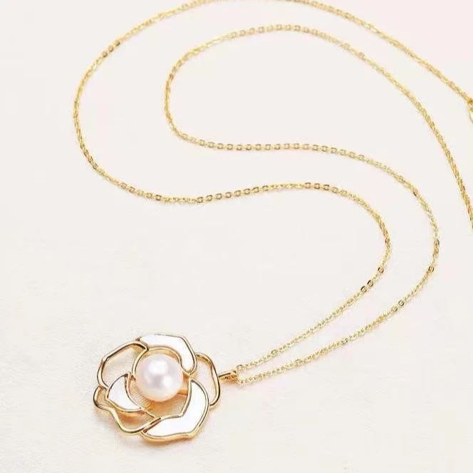 钛钢项链 啊枝姐山茶花时尚百搭简约轻奢小香风项链小众气质素款