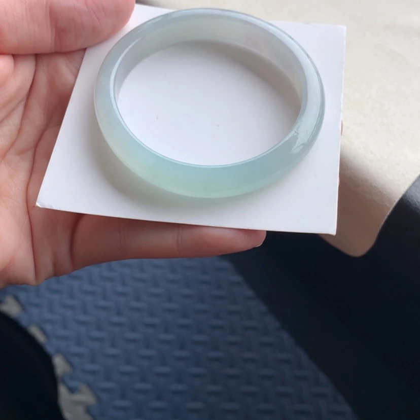 【闪购商品】翡翠手镯未镶嵌55.1贵妃