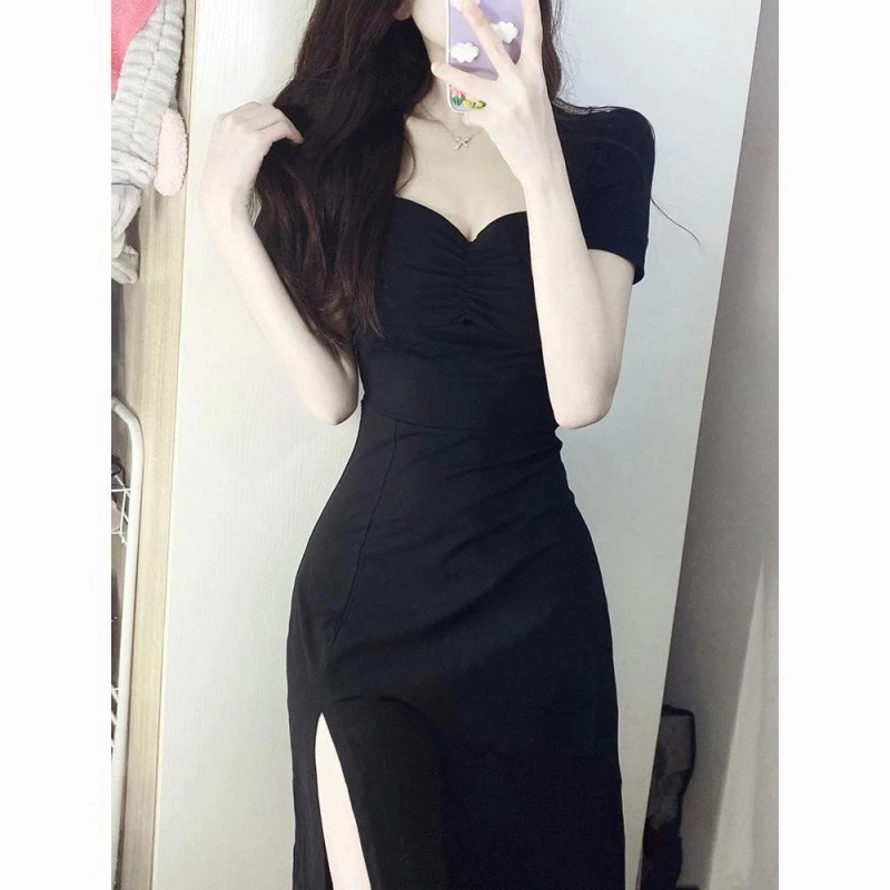 黑色女连衣裙法式小众设计显瘦低胸开叉赫本风包臀裙子夏季