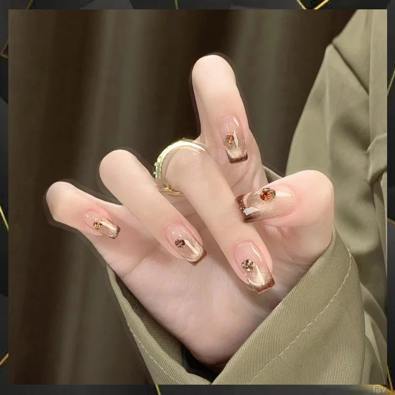 穿戴爆闪钻穿戴甲秋冬款猫眼摩卡渐变裸色手工法式甲片