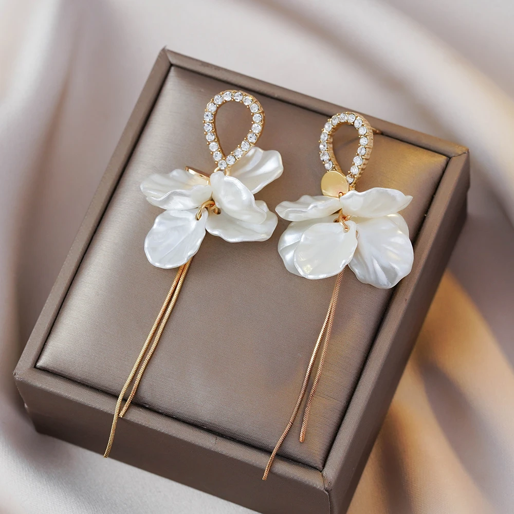 铜合金耳饰 白色轻奢百搭精美素款时尚气质耳饰N1986