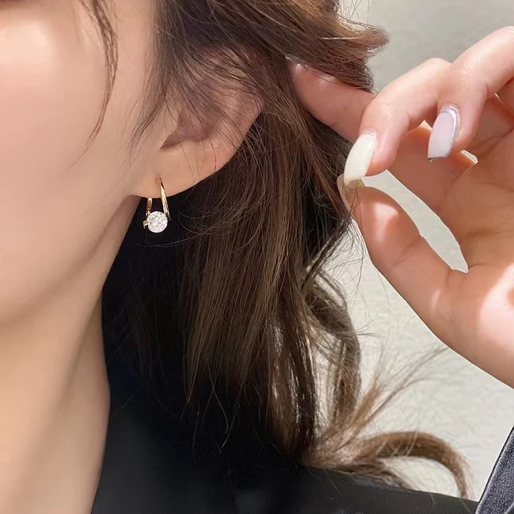 铜合金耳饰 轻奢高级感耳扣气质克拉恋人小众设计耳饰N2137