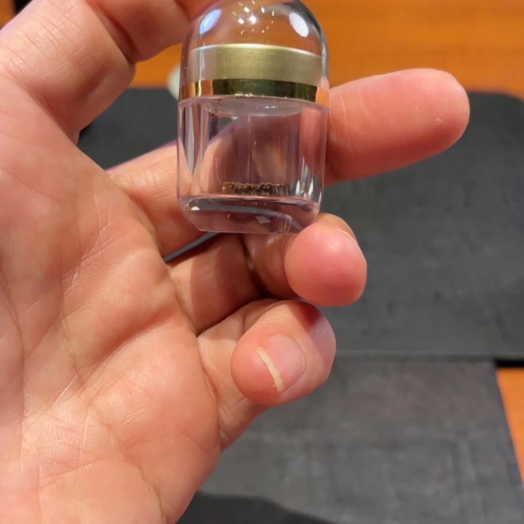 【闪购商品】沉香木吊坠芽庄白棋