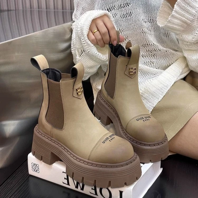 英伦风马丁靴女2023新款春秋短筒百搭套筒圆头厚底切尔西短靴时尚