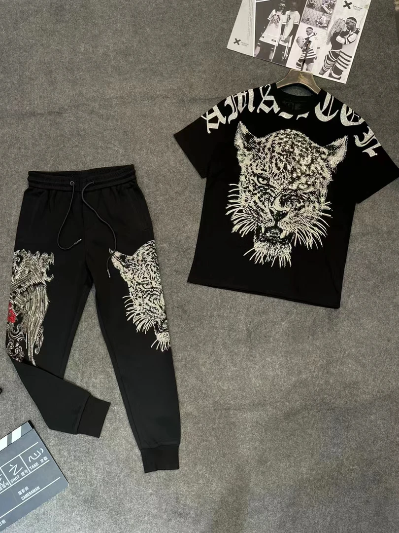 11527-560男士短袖圆领休闲T恤设计师潮牌镶钻轻奢流行潮流半袖