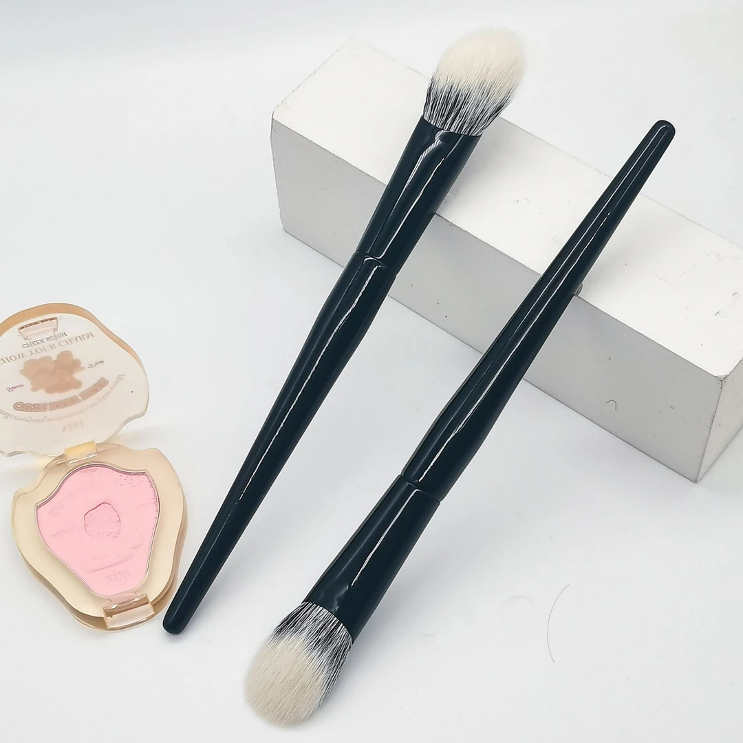 桃可可斜坡点彩腮红刷动物毛柔软易晕染坡型刷头清透妆效单支装